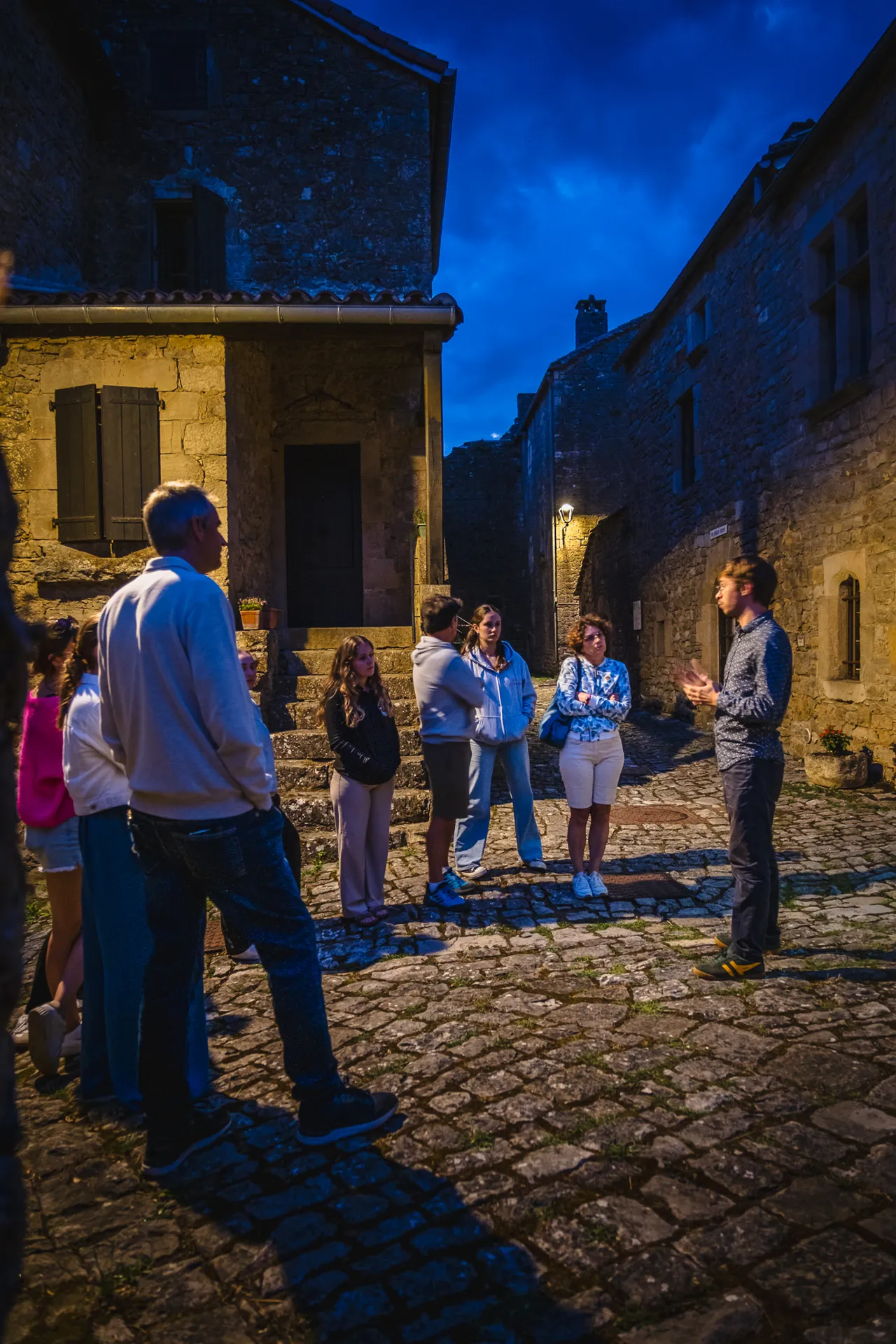 Ruelles - Visite guidée nocturne fort Cistercien St-Jean d’Alcas