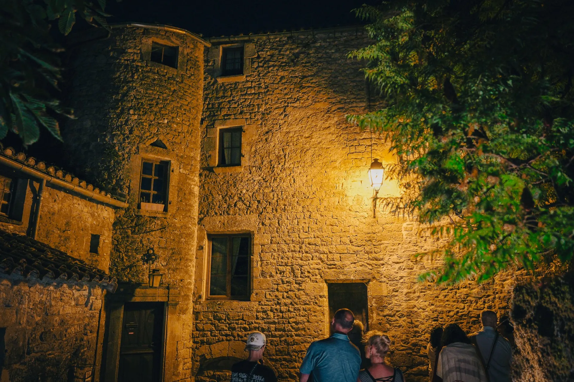 Visite nocturne de St-Jean d'Alcas