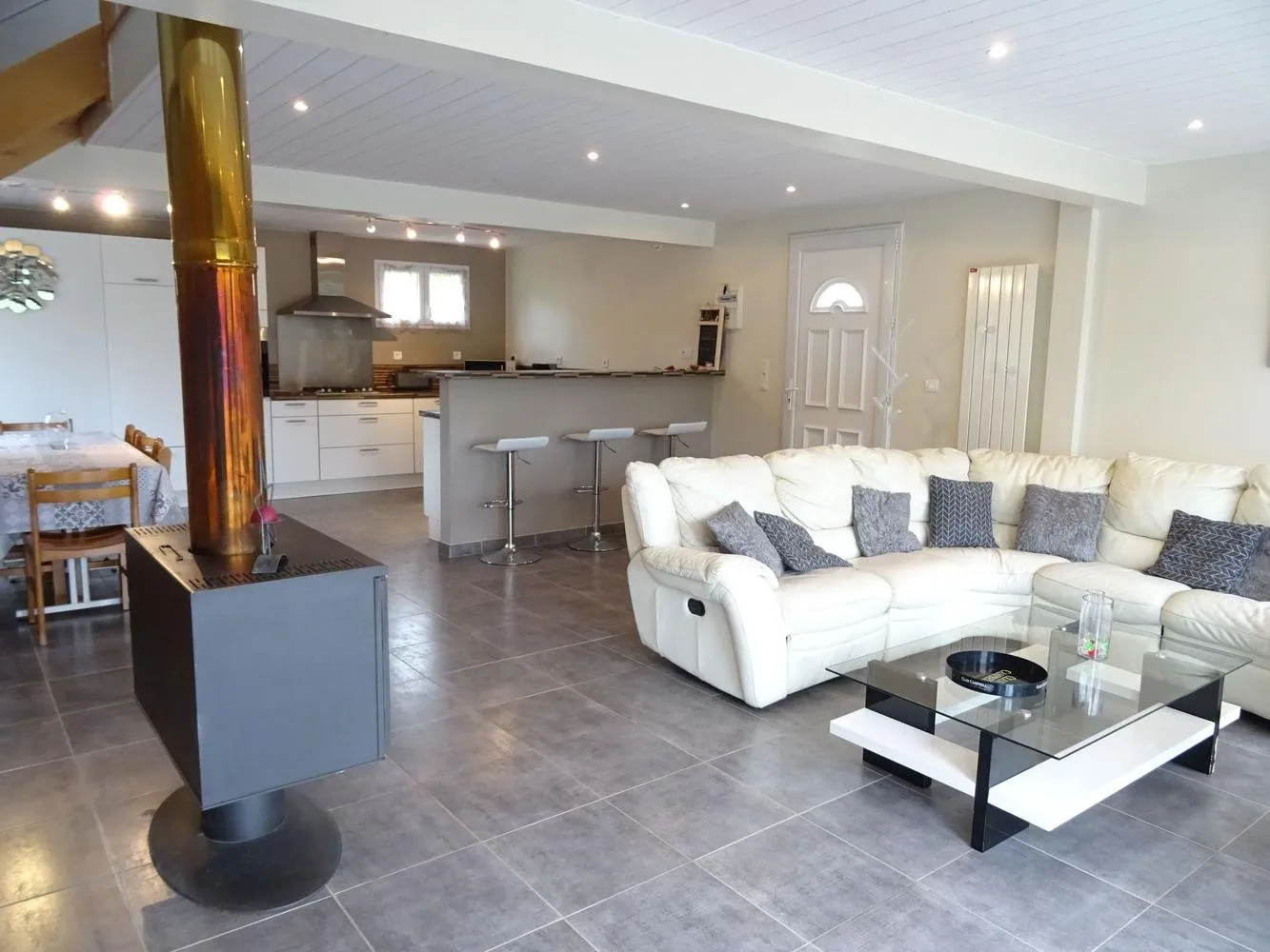 salon Gîte de bellevue - H12G015730