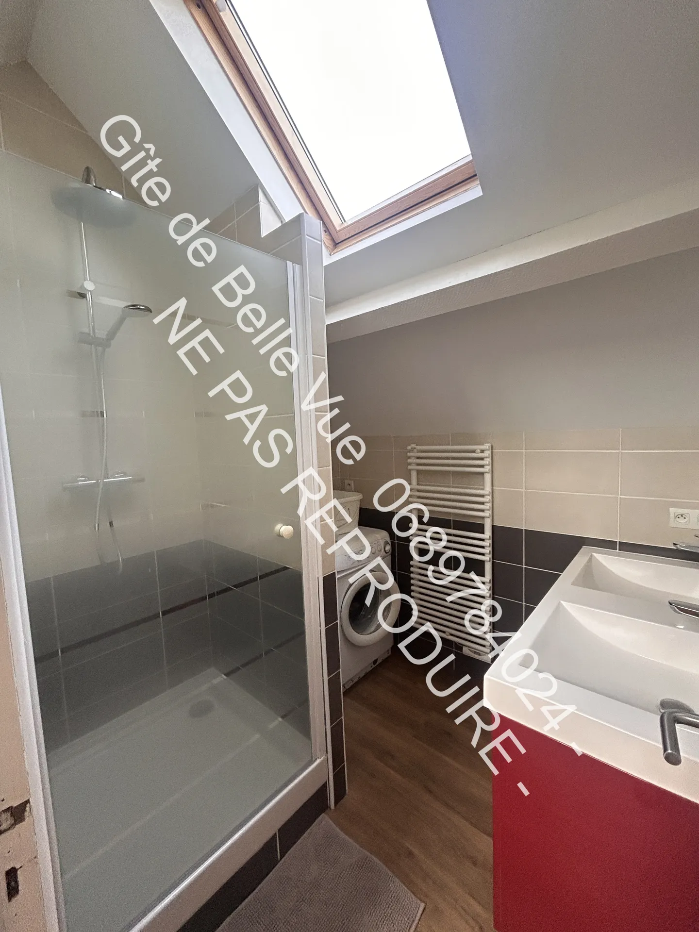 SALLE DE BAIN 1