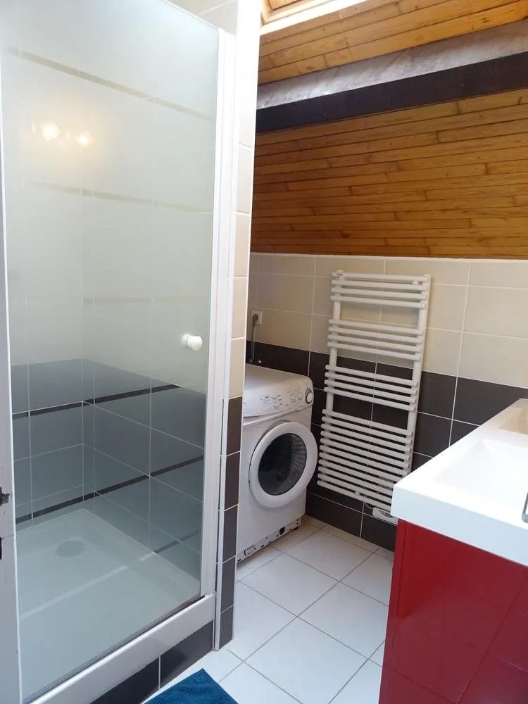 Salle d'eau Gîte de bellevue - H12G015730