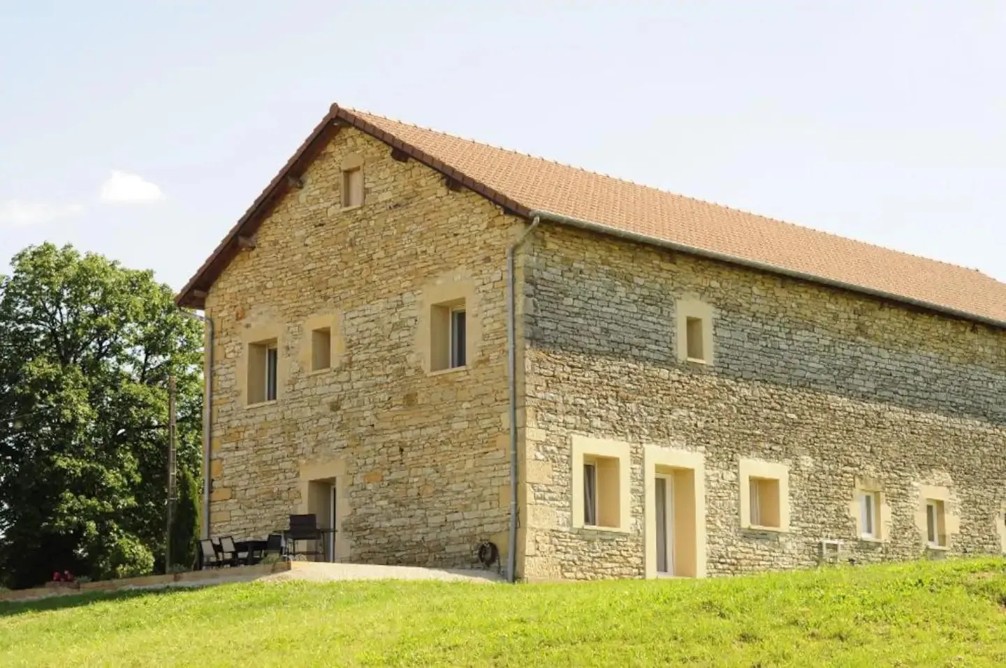 La Grange de Nespes : Les Lauriers