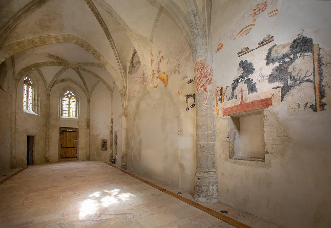 La Chapelle nouvellement restaurée et les fresques révélées lors des travaux
