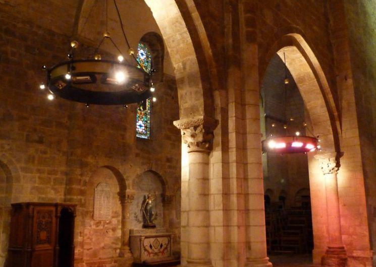 Intérieur église Nogaro