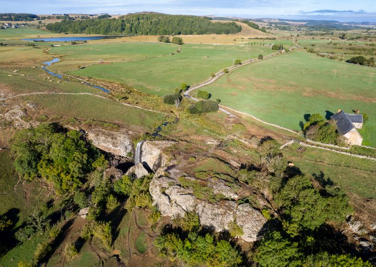 © © B. Colomb - Lozere Sauvage pour PACT Aubrac