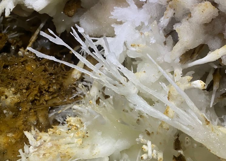 Spéléologie en Ariège : L’exploration souterraine du Gouffre des Corbeaux !_Bélesta