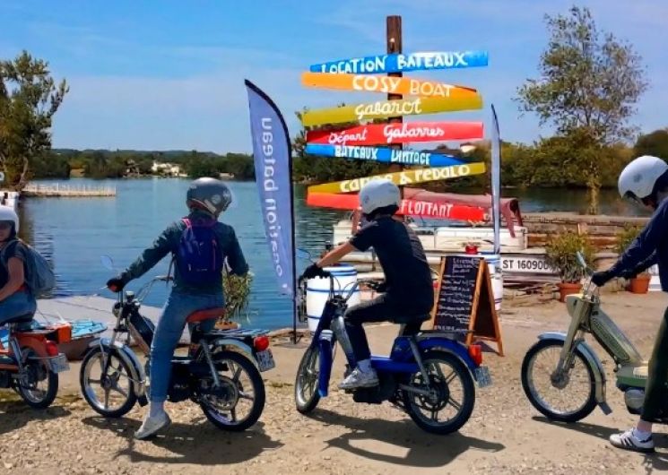 Balade à mobylette vintage - Du ponton au guidon -Départ Port Aiguelèze