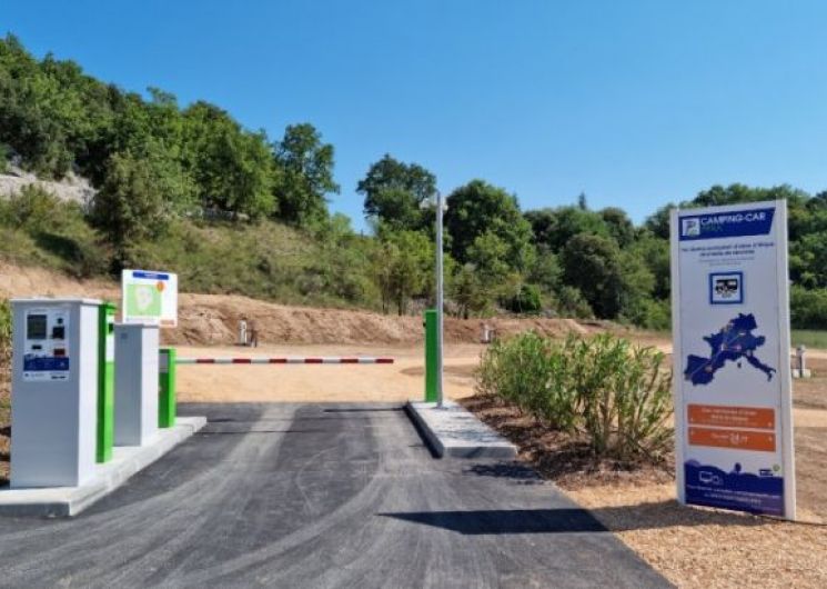 Montclus camping car park
