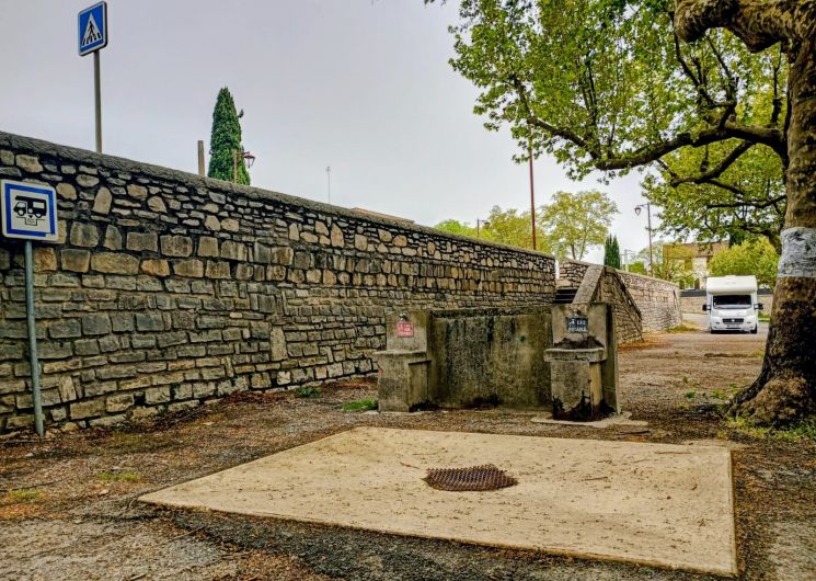 Aire de Repos à Sauve_Sauve