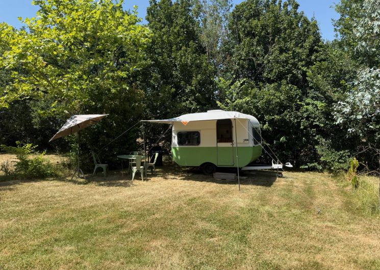 Camping Les Douces Nuits_Bellegarde