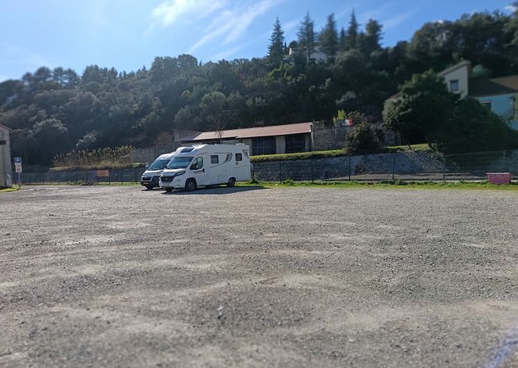 Aire de Camping Car d'Anduze_Anduze
