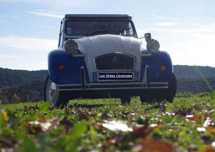 virées cévenoles en 2cv