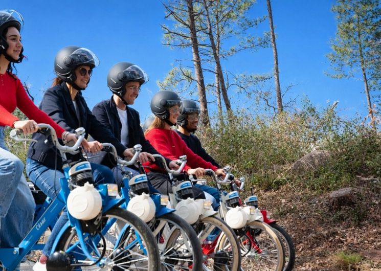 La Pat’roule de France - Location de Solex électriques_La Capelle-et-Masmolène