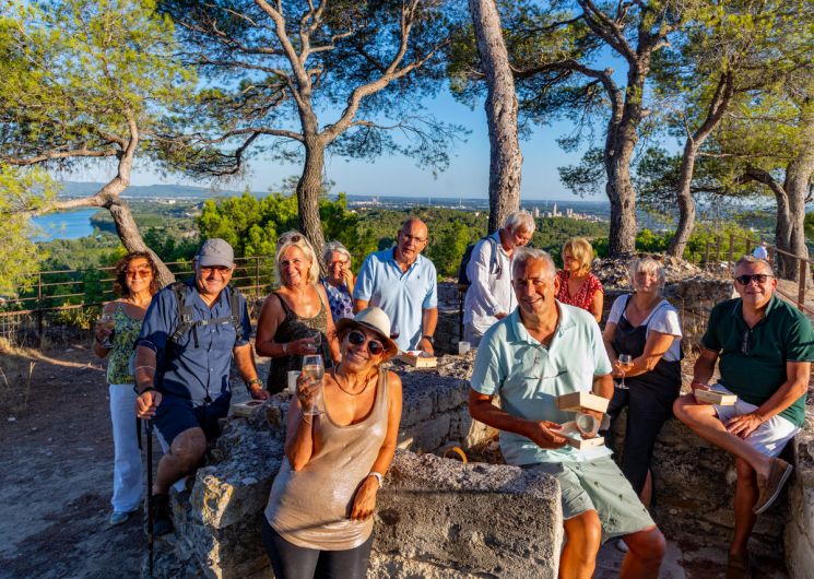 Apéro-panorama à l'Abbaye de Saint-Roman_Beaucaire