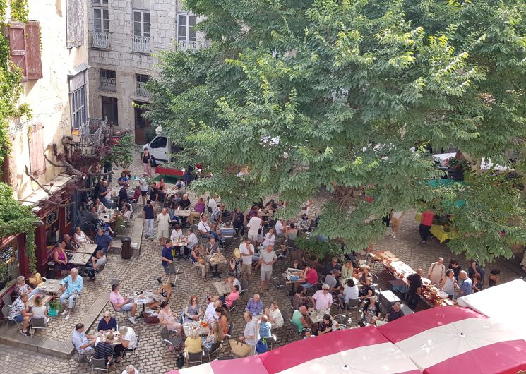 Marché de Saint-Antonin-Noble-Val