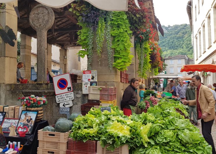 Marché de Saint-Antonin-Noble-Val