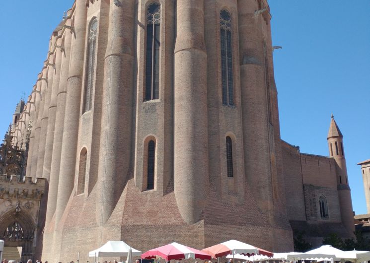 Exposition au marché des Arts du feu