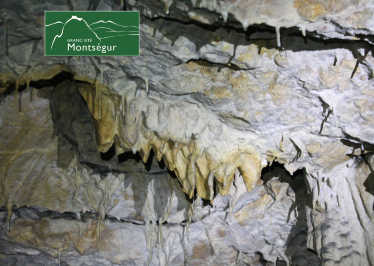 grotte en Pyrénées Cathares