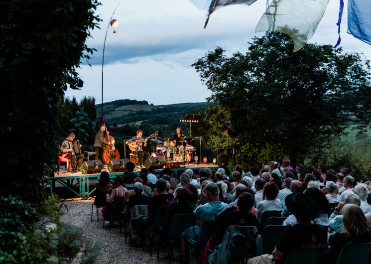 Le concert du samedi soir dans les jardins du Château de l'Astorguié, Parisot