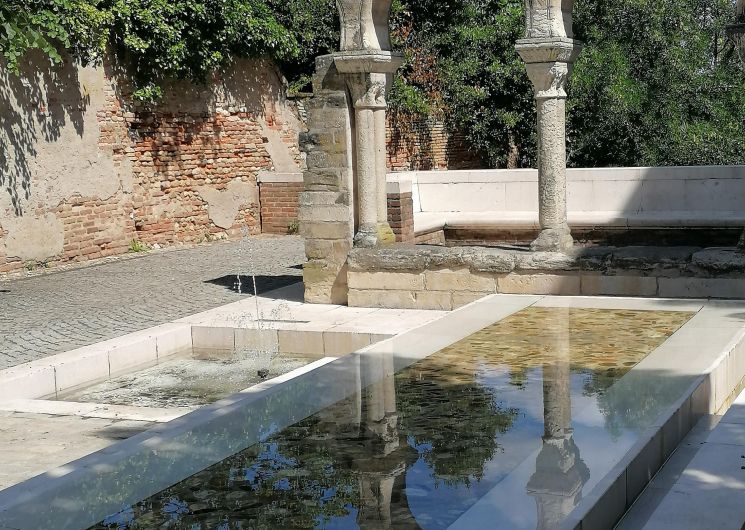 Albi, place de la Trébaille