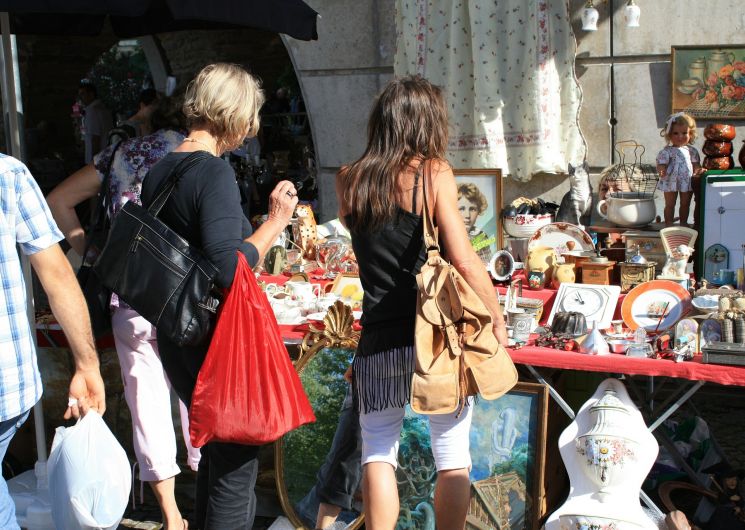 La brocante à Aigues-Mortes_Aigues-Mortes