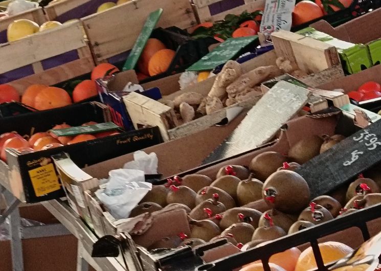 Marché hebdomadaire d'Alès_Alès