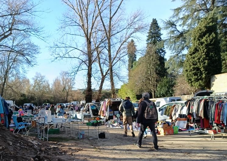 Marché aux puces d'Anduze_Anduze