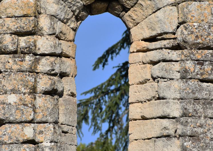 Randonnée historique : églises d'hier et d'aujourd'hui - Visite guidée Uzès, Ville d'art et d'histoire