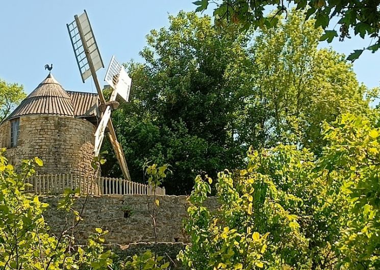 moulin de Lautrec vu du jardin