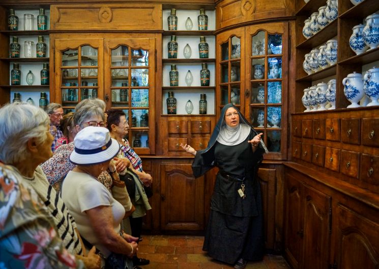 Visites théâtralisées de la Pharmacie et de la Chapelle de l'Hôtel-Dieu_Saint-Lizier