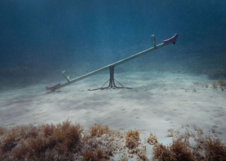 LES BATEAUX VOGUENT DANS LE CIEL D’AUTREFOIS