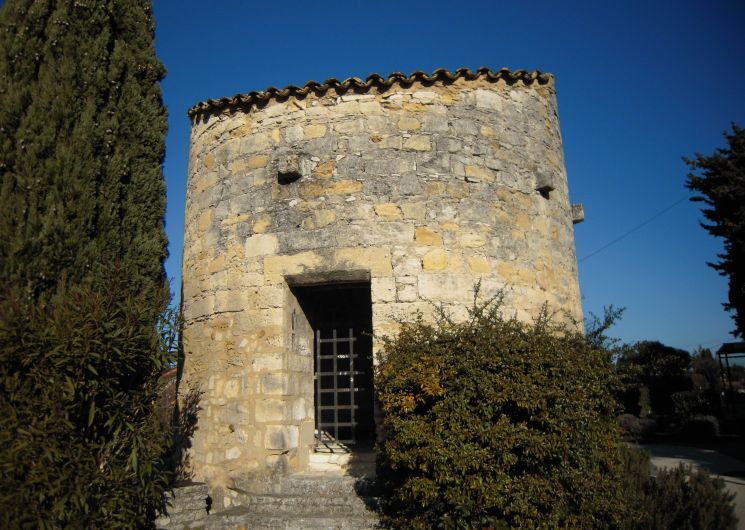Balade commentée du vieux village des Angles_Les Angles