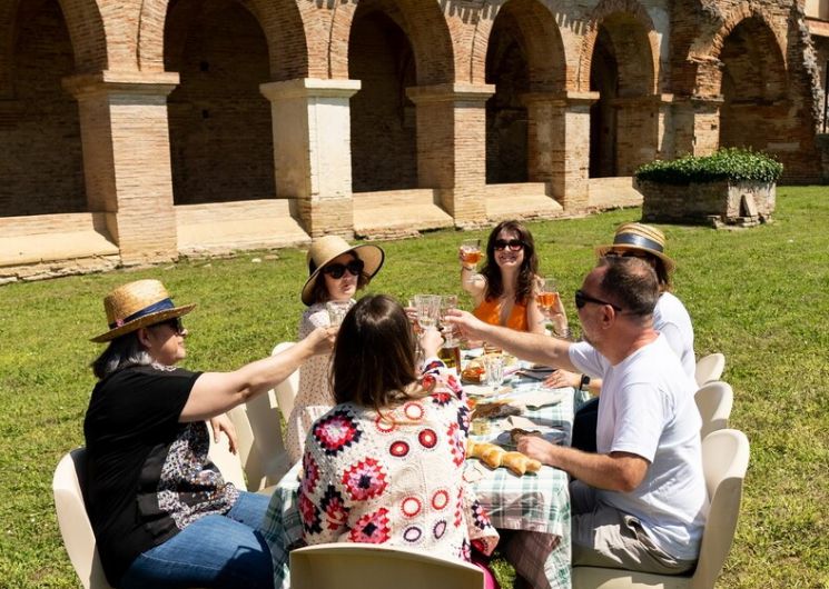 Quand l'Abbaye passe à table !_Cordes-Tolosannes