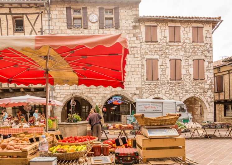 Marché de Castelnau de Montmiral