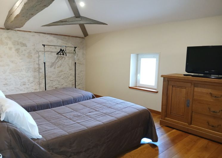The oaks' lodge_Caumont