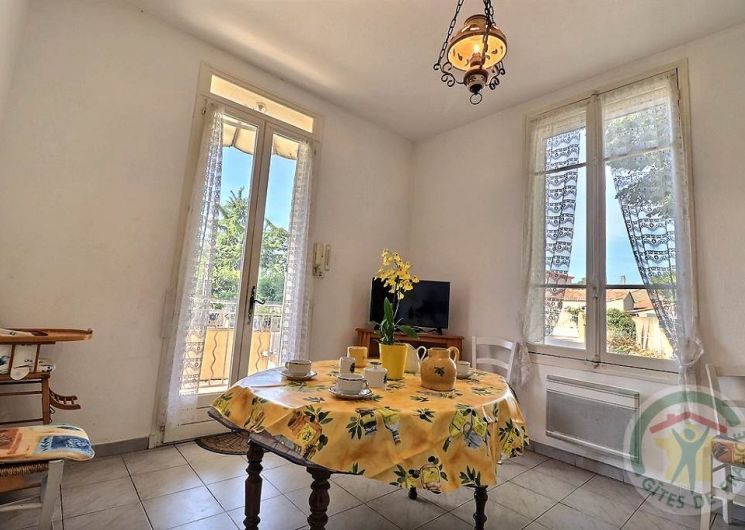 Gîte n°30G12956 – VALLABREGUES – location Gard