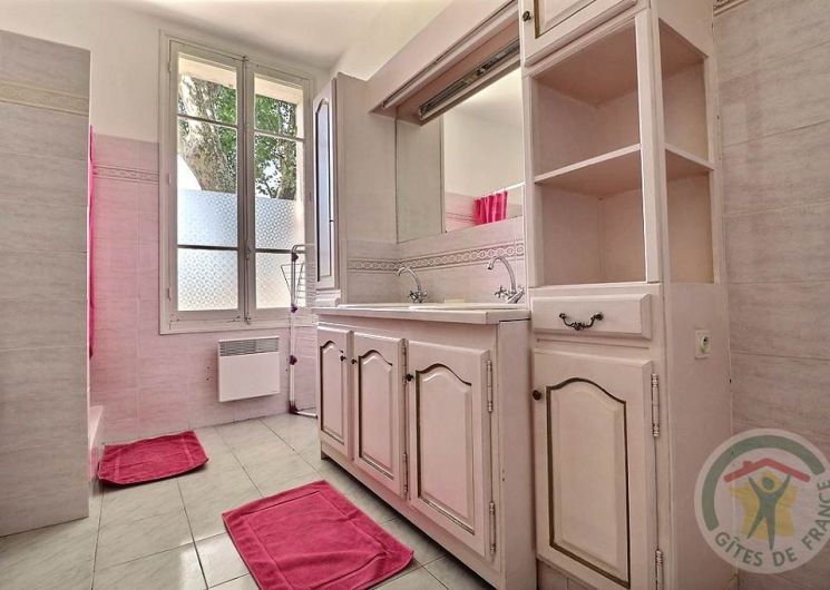 Gîte n°30G12956 – VALLABREGUES – location Gard