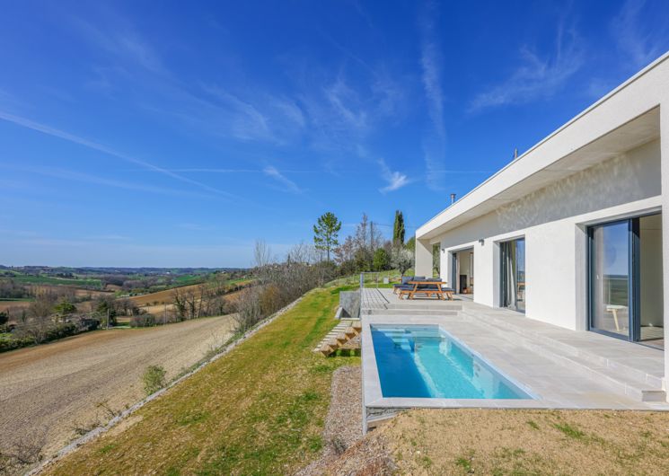 VILLA LE BELVEDERE - DESIGN - PISCINE - VUE 4