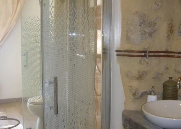 chambre d'Albert et Blanche salle d'eau