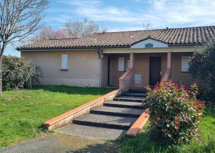 Gîtes du Hameau du lac_L'Isle-Jourdain