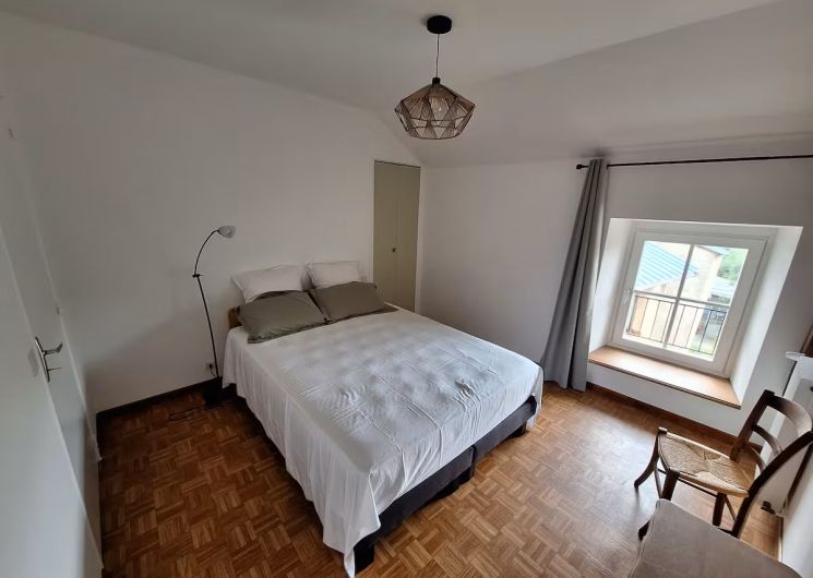 A l'orée du bois et du château_Lacaune