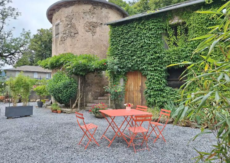 A l'orée du bois et du château_Lacaune