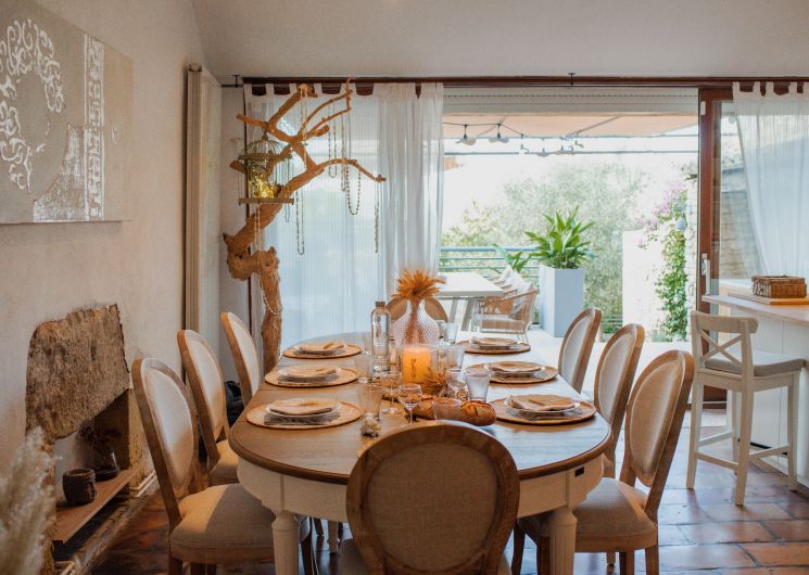 Salle à manger de la pièce à vivre