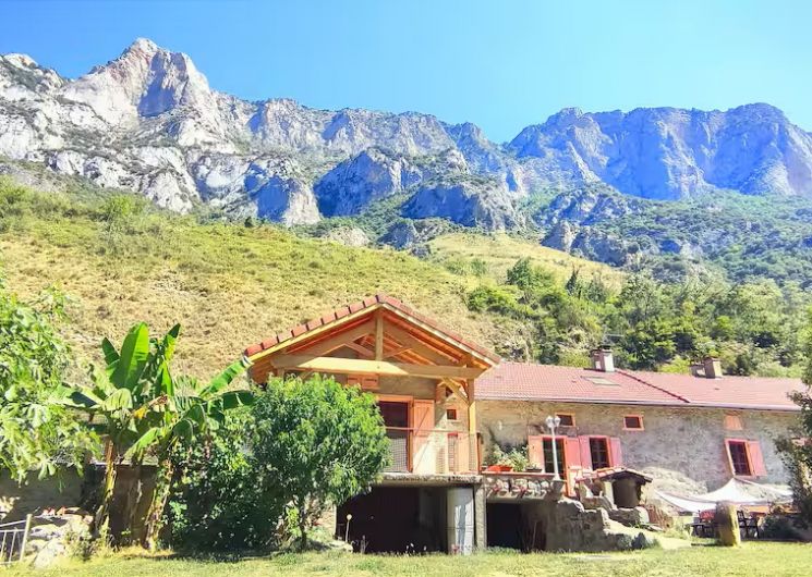 Gîte la petite ferme d'en courtiels 8 personnes_Aulos-Sinsat