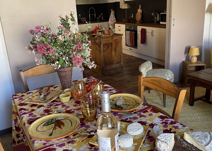 Pièce à vivre de l'appartement