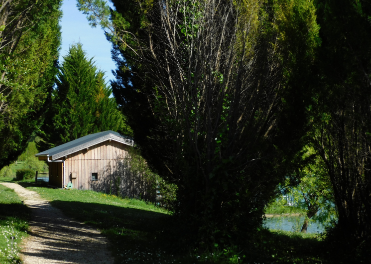 vue arrière chalet Poppy