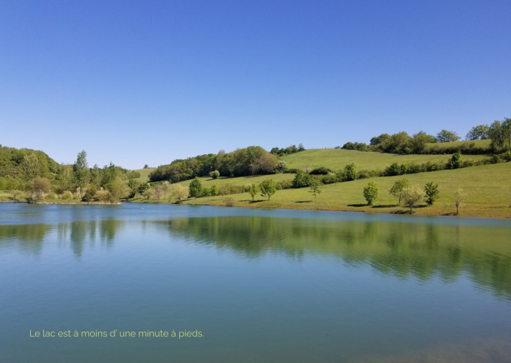 le lac à 1 min du chalet