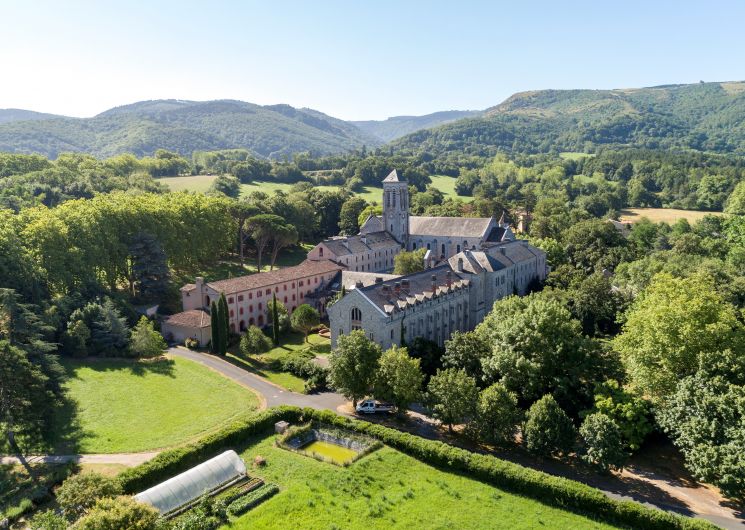 Hôtelleries Monastique Abbaye Saint-Benoît d'En Calcat_Dourgne