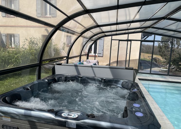 jacuzzi