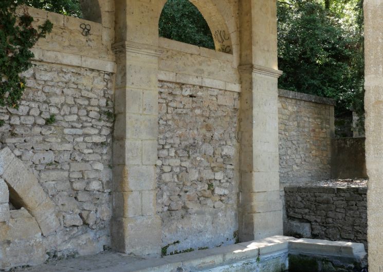 Lavoirs de Vers-Pont-du-Gard